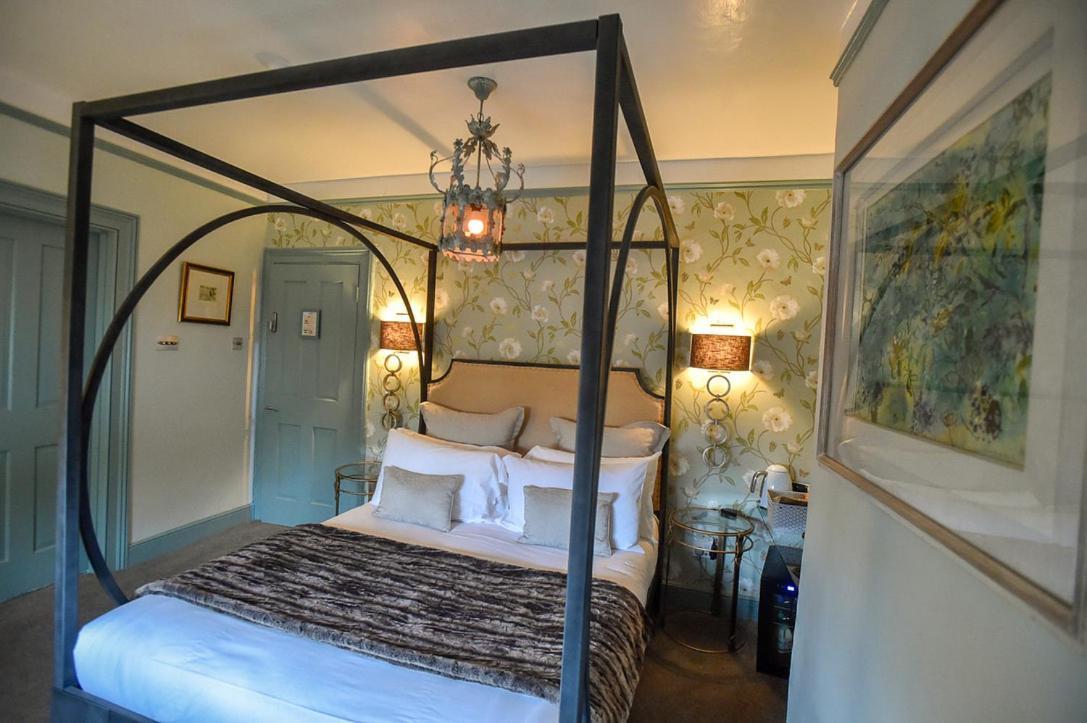 The Kingsbury 7Even 8Ight Bed & Breakfast Marlborough Exterior photo